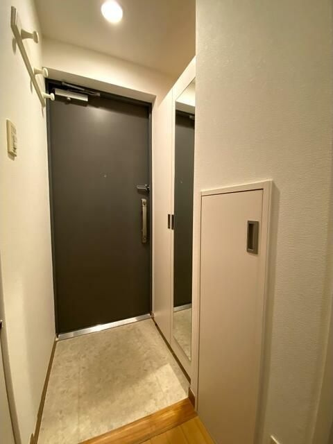 リビングステージ木町通の玄関