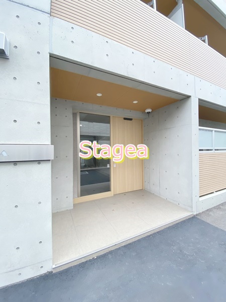 グロアール大宮のエントランス