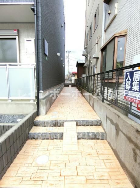 仲介手数料（賃料の1.10ヵ月）の50％OFF対象物件！のエントランス|落ち着いたエントランスです