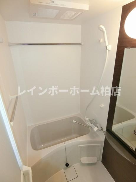 仲介手数料（賃料の1.10ヵ月）の50％OFF対象物件！の浴室|日々の暮らしに欠かせないお風呂です