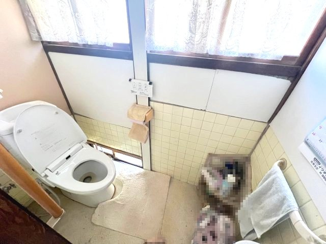 小城市三日月町堀江　倉庫付　7DKのトイレ