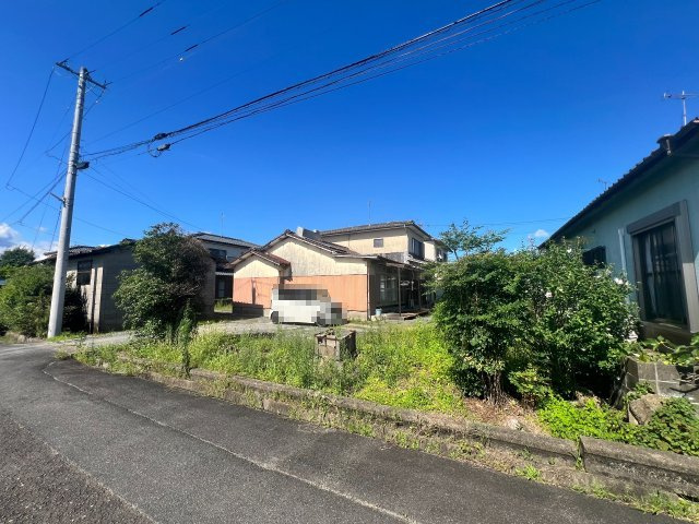 小城市三日月町堀江　倉庫付　7DKの外観