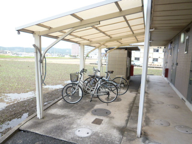 プリムベールのその他共用部分|自転車置き場