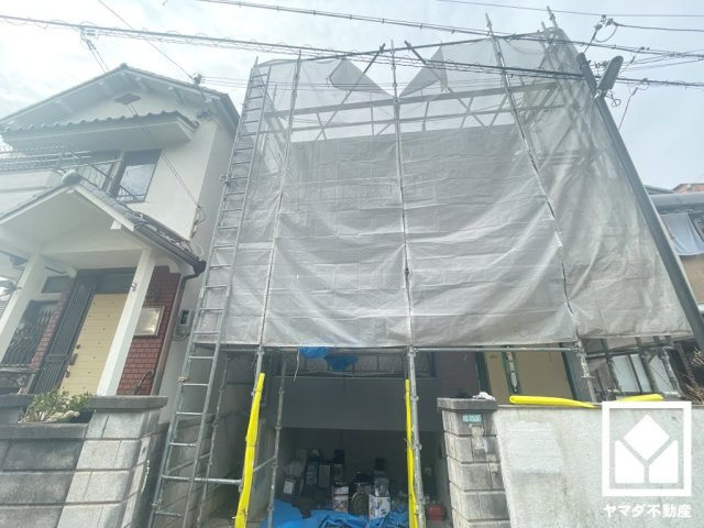 西宮市小松南町2丁目の洋室