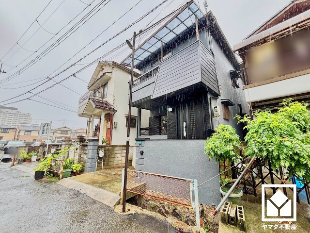 西宮市小松南町2丁目の前面道路含む現地写真
