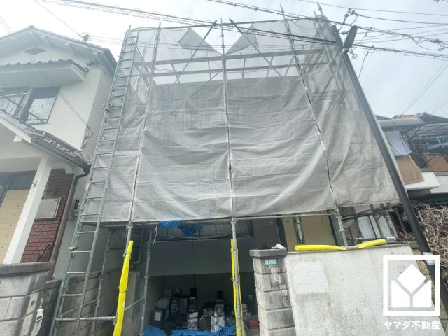西宮市小松南町2丁目の前面道路含む現地写真