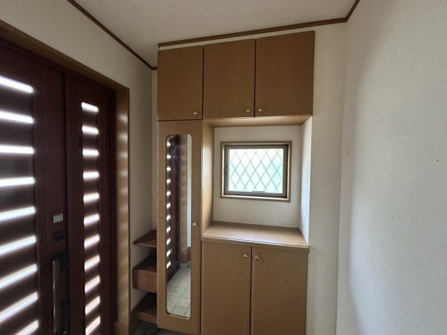 【収納】 | 家族構成や住宅環境によって収納の仕方は十人十色！キッチン、リビング、玄関、寝室など、部屋ごとのいろんな収納を使って自慢のお家にしませんか？物件をご内見する際は、収納の場所や数は事前チェックしましょう！