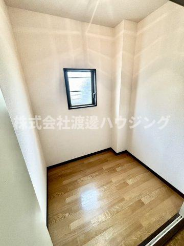 東大阪鴻池元町テラスハウス　の収納