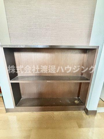 東大阪鴻池元町テラスハウス　の収納