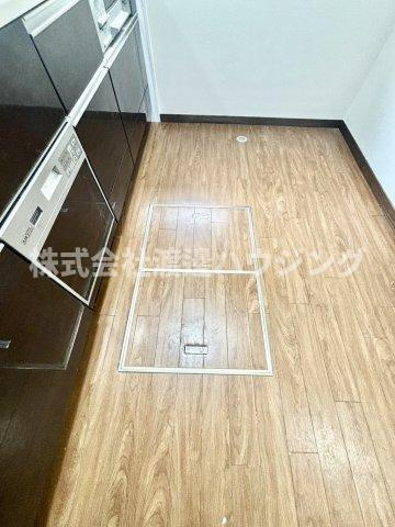 東大阪鴻池元町テラスハウス　の収納