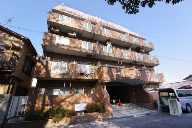ライオンズマンション本川越第3の外観