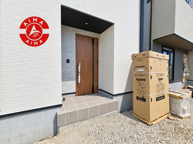 福岡市城南区長尾4丁目第3-6棟（4号棟）の玄関|おでかけの時も帰った時も、「我が家」を最初に感じでもらえる素敵な空間に。