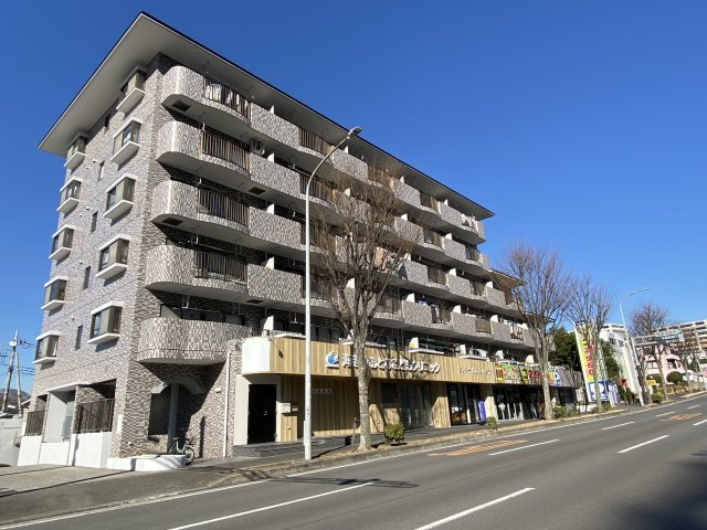 エクセレンス中川の画像
