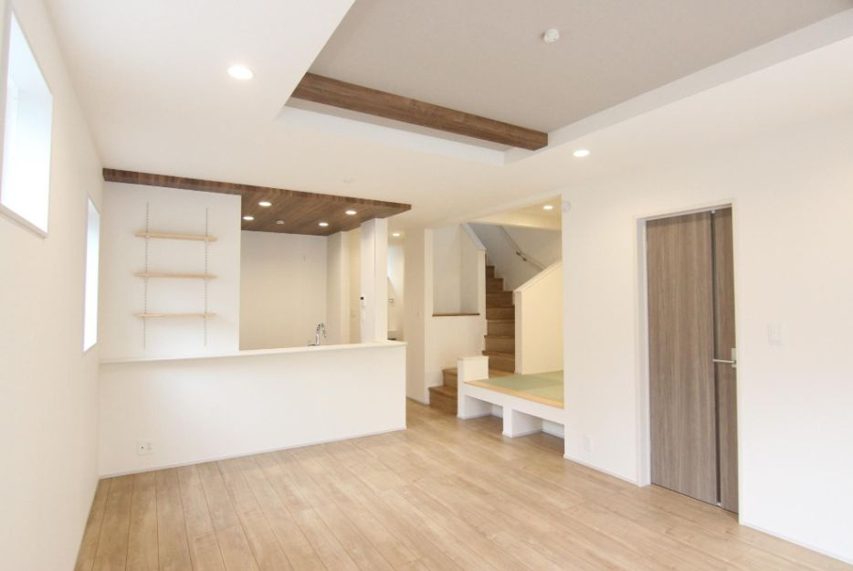 茅ヶ崎市高田2丁目新築戸建て　1号棟の居間・リビング|リビングです