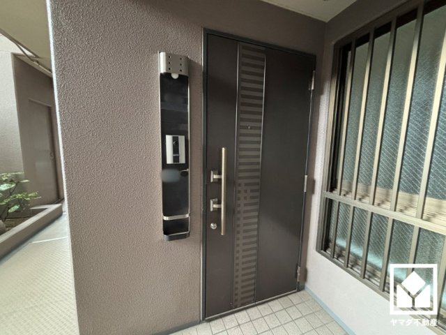 エンゼルクレッセ西難波の玄関