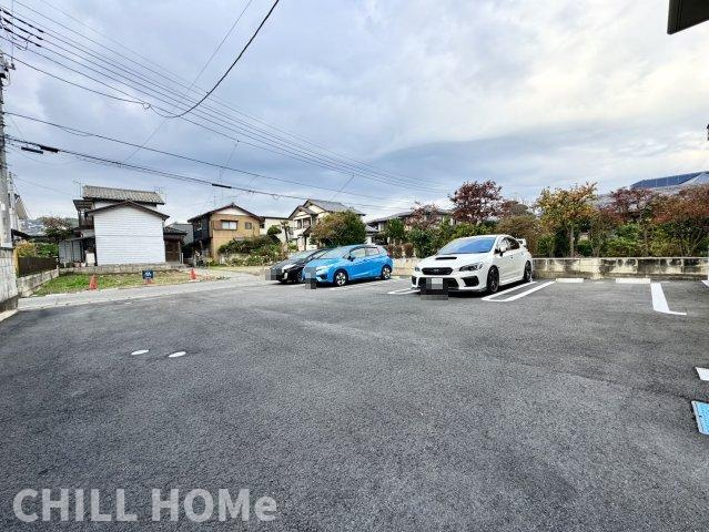 エヴァーヒルズの駐車場|他社様掲載物件もまとめてご紹介、ご案内可能です(^^)/