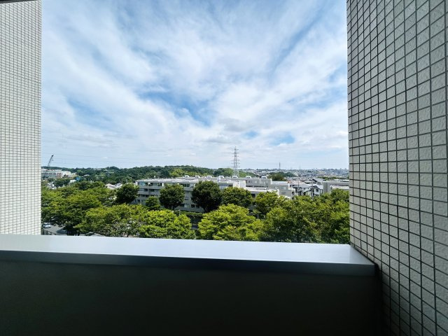 マンションでは珍しいロフト・リビング！！そう、普通は嫌だっ！というアナタにはモッテコイな逸品！！思いのほか広く感じる間取りもGOODです！！な、『アトラス・シアンズ東戸塚』リフォームの展望