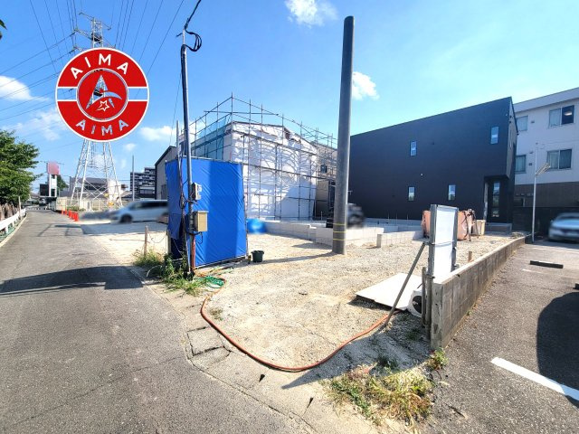 福岡市城南区長尾4丁目第3-6棟（5号棟）の前面道路含む現地写真|見学の時間などお気軽にお問い合わせ下さい。