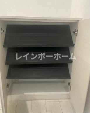 カインドネスみずほ台Southの玄関