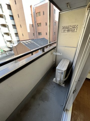 【バルコニー】 | タカミビル