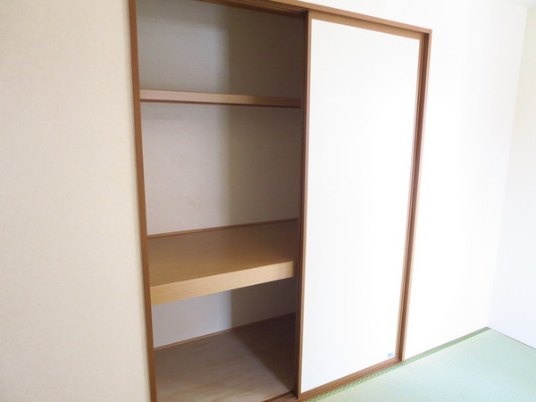 セジュール河原Bの収納