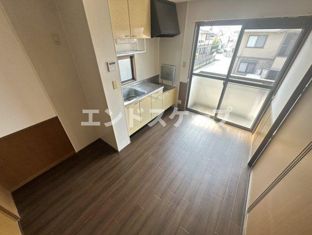クローバーハイツ　Ｂの居間・リビング|高崎、前橋のお部屋探しはエンドスケープまで！お客様の理想お聞かせ下さい♪