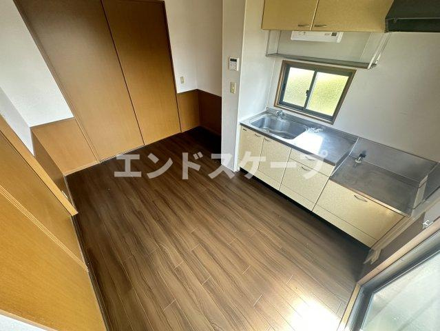 クローバーハイツ　Ｂの居間・リビング|高崎、前橋のお部屋探しはエンドスケープまで！お客様の理想お聞かせ下さい♪