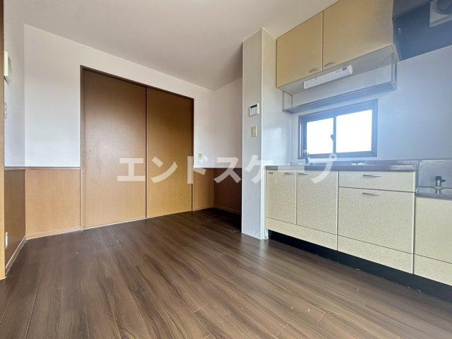 クローバーハイツ　Ｂの居間・リビング|高崎、前橋のお部屋探しはエンドスケープまで！お客様の理想お聞かせ下さい♪