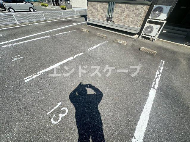 クローバーハイツ　Ｂの駐車場|高崎、前橋のお部屋探しはエンドスケープまで！お客様の理想お聞かせ下さい♪