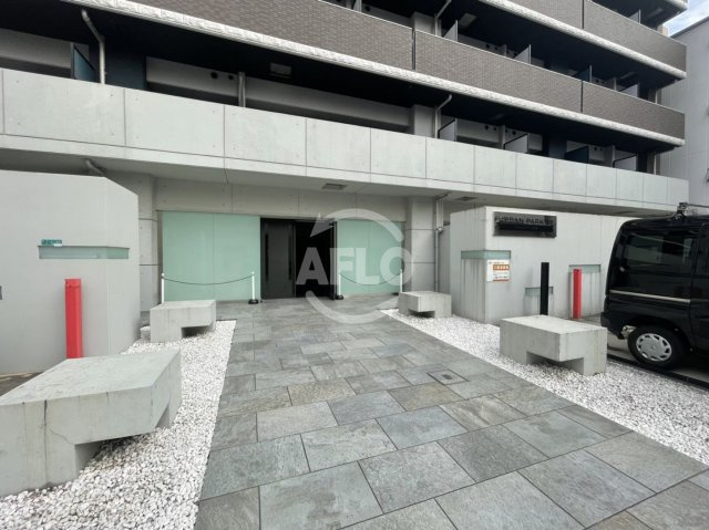 LUMINOUS桜川のエントランス|アーバンパーク難波　エントランス