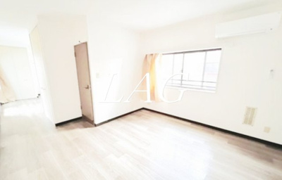 【居間・リビング】 | レクノスⅠ | 洋室のお部屋です。