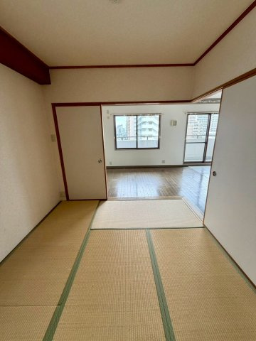 東急ドエル・アルス鶴見緑地公園の和室|和室（約6.0帖）