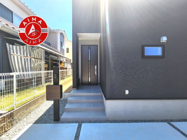 福岡市東区三苫2丁目第2-3棟（1号棟）の玄関|おでかけの時も帰った時も、「我が家」を最初に感じでもらえる素敵な空間に。
