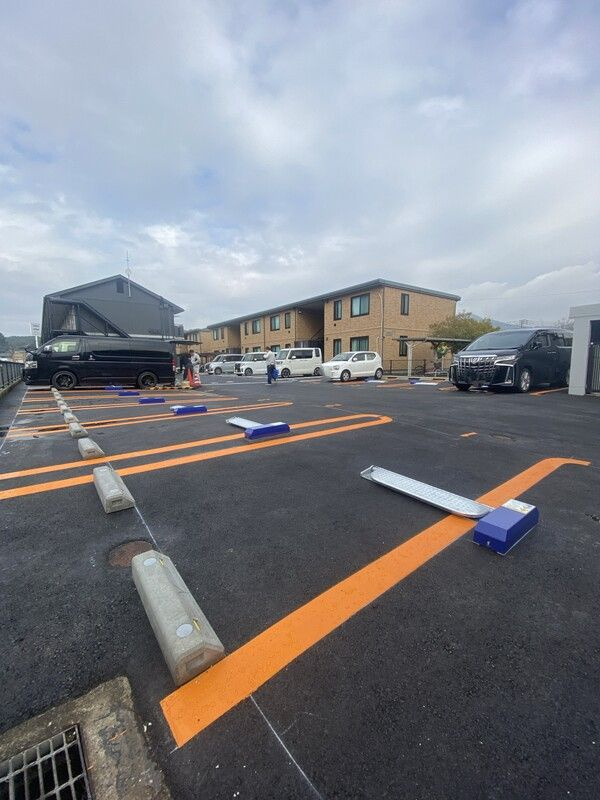 セジュールMSの駐車場