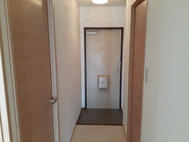 エステート春日井の玄関|ゆったりとした玄関です