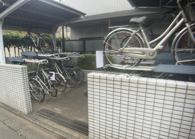 【駐輪場】 | ワコーレ相武台前 | マンションの駐輪場は、事前に空きがあるか確認を取ると安心です。せっかく入居したのに駐輪スペースがない！なんてことになったら大変ですよね。そこで、内見時や購入前にはまず事前に確認しておくと良いでしょう。