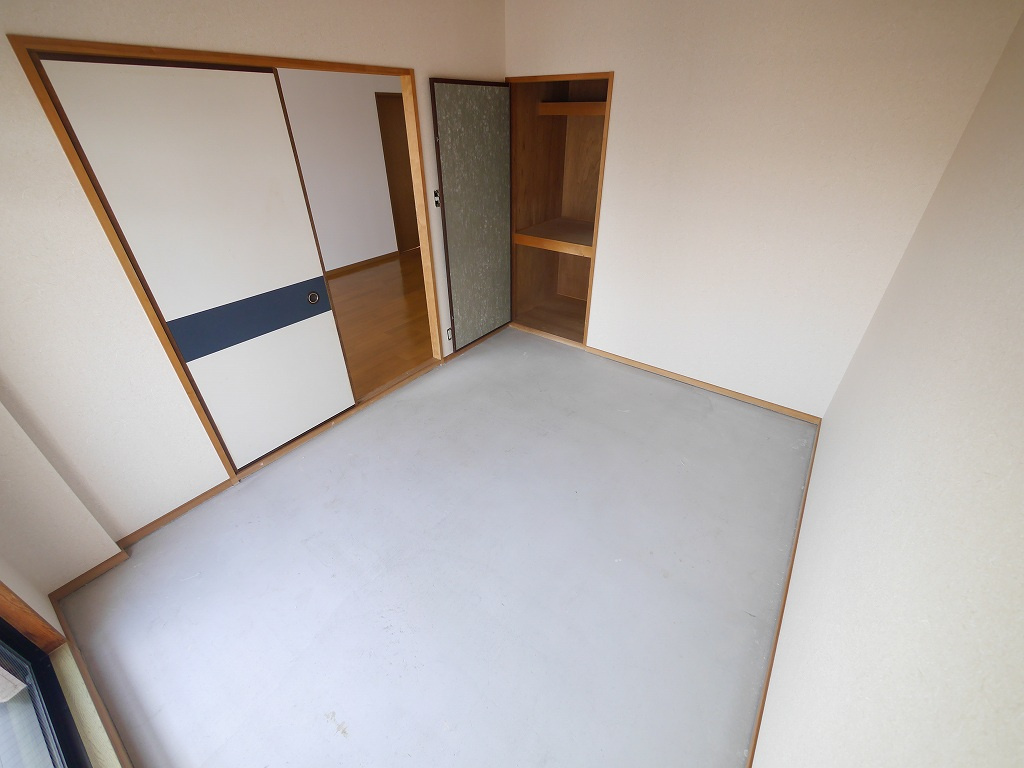 藤原マンションの和室