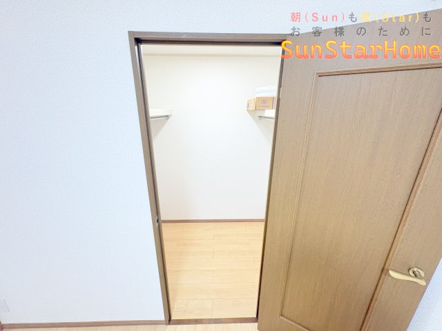 【サンスターホーム】ロイヤルステージ小作　リノベーション済みの収納