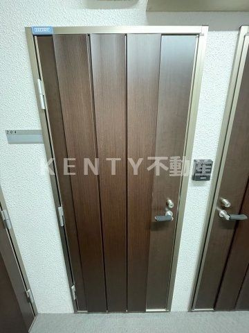 【玄関】 | シャンテ西六郷 | 明るい玄関です