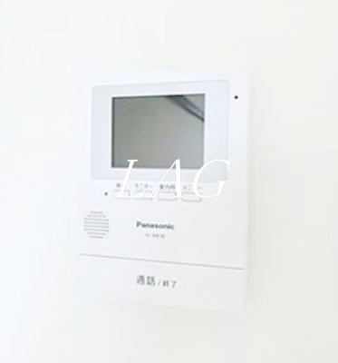 【セキュリティ】 | 恋ヶ窪ベース | モニター付きインターホンです。