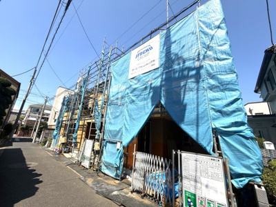 【外観】 | 【仲介手数料６５０万円が無料！】■祐天寺駅５分■ホテル風の家 | 諸費用６５０万円ＯＦＦキャンペーン！
決算キャンペーン中！
家計応援サービスの限界に挑戦中！
■祐天寺駅５分
■ＬＤＫの天井が吹抜け
■タイル等をふんだんに採用したホテル風の建物