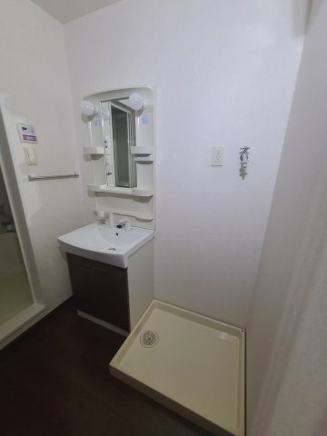 ファイニーの洗面所