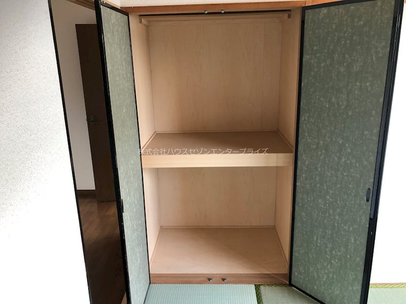 カーム瀬田の収納