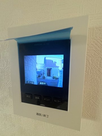 三郷市　戸ケ崎1丁目　新築戸建　全1棟の玄関|施工例です