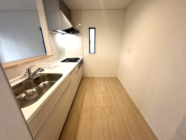 三郷市　戸ケ崎1丁目　新築戸建　全1棟のキッチン|施工例です