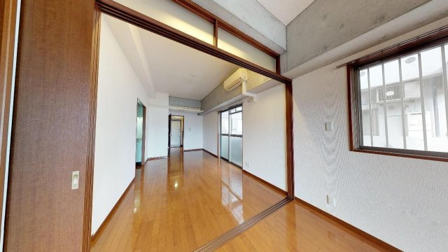 KSK嵐山コアビルの居間・リビング