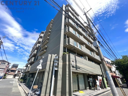 オートロック付きで外部からの出入りがなく安心です