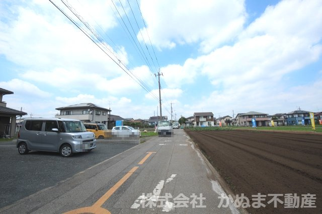 ハートフルタウン鹿沼市幸町1丁目新築の前面道路含む現地写真|〇前面道路〇
前面道路：公道　幅員4.0ｍ　（北西方角）　2026.7.9撮影
