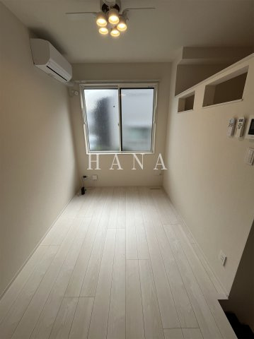 LOFT AOI（ロフト アオイ）の寝室
