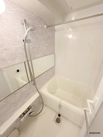 フェールヴィル阿波座　仲介手数料無料の浴室